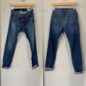 R&B Dre Low Rise Boyfriend